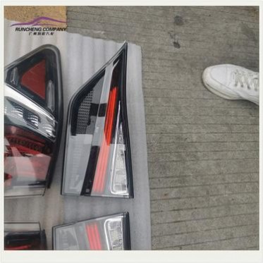 04-11款豪华轿车原装大灯尾灯总成，价格竟不一样？先看这点