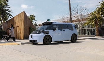 Waymo洽谈新一轮融资 估值或逼近千亿美元加速扩张