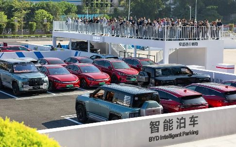 我国L3自动驾驶迈向落地:深圳全面内测,商业化前夜覆盖高快速路与雨夜施工场景试点推进 我国L3自动驾驶迈向落地:深圳全面内测,商业化前夜覆盖高快速路与雨夜施工场景试点推进